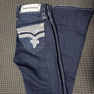 Rock Revivals Size 24